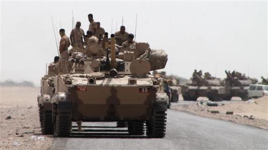 Yemeni-forces-capture-Saudi-mercenaries-2